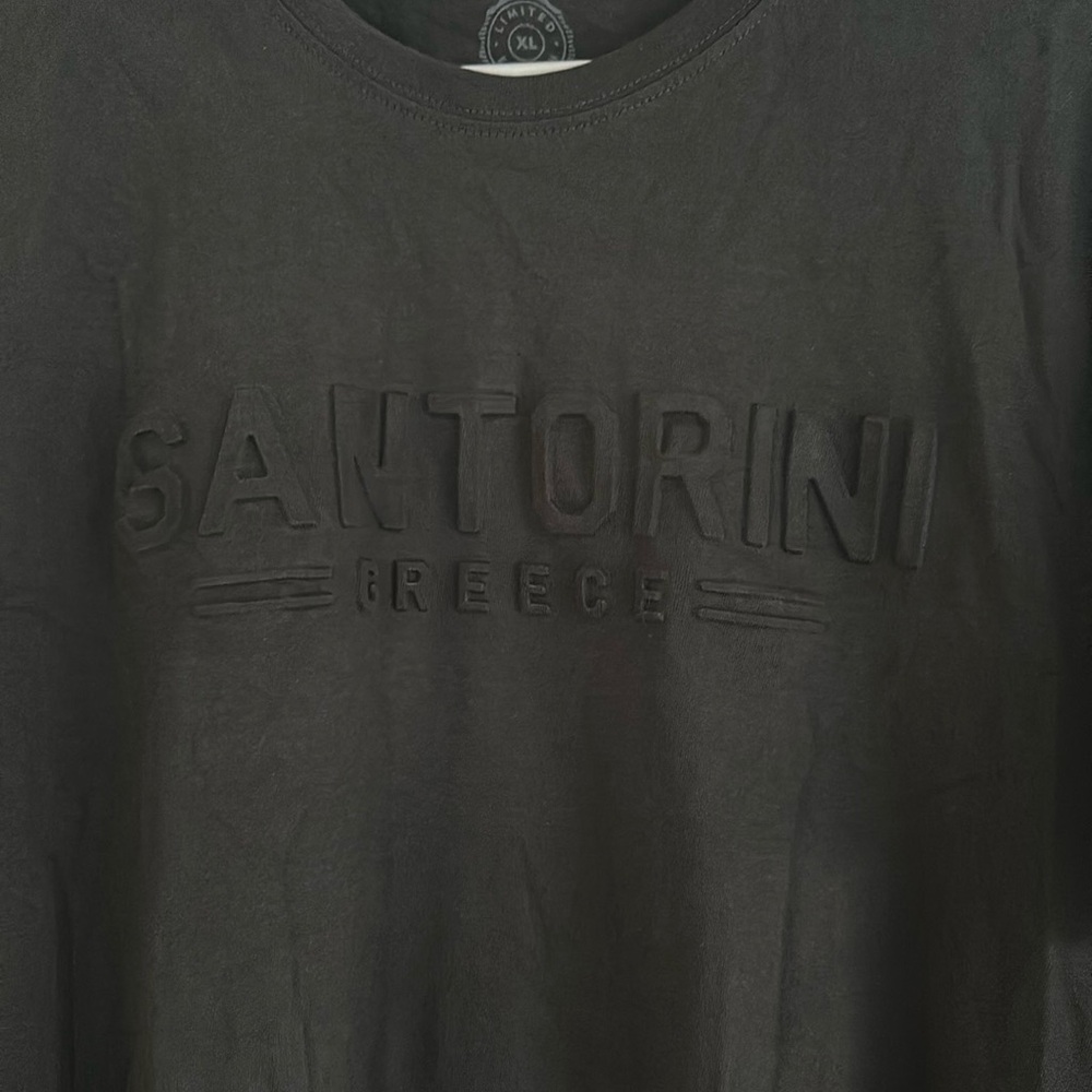 Black t shirt from Greece, embossed Santorini sz XL black short sleeve